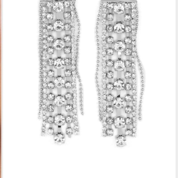paparazzi Jewelry - Starry Streamers White Paparazzi Silver Crystal Dangle Post Earrings Fashion